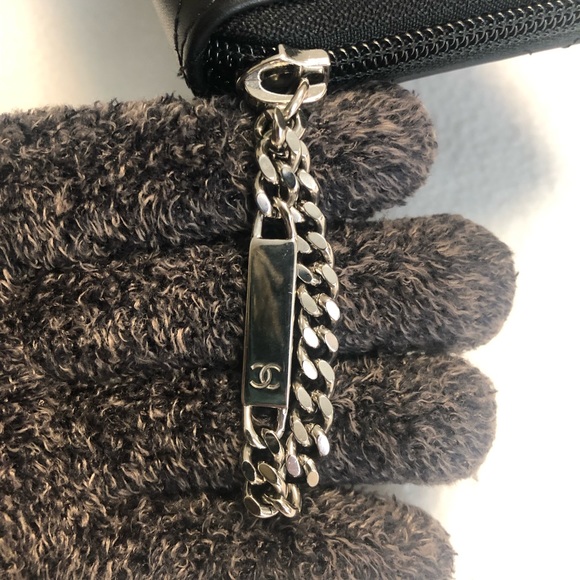 ❌SOLD❌  CHANEL CAMBON ZIPPY CHAIN WALLET - Picture 9 of 16